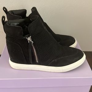 Womens Madden Girl Perfekt wedge sneaker